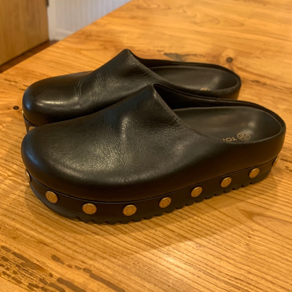 Tory Burch Coin Mule Calf Leather Black size 7